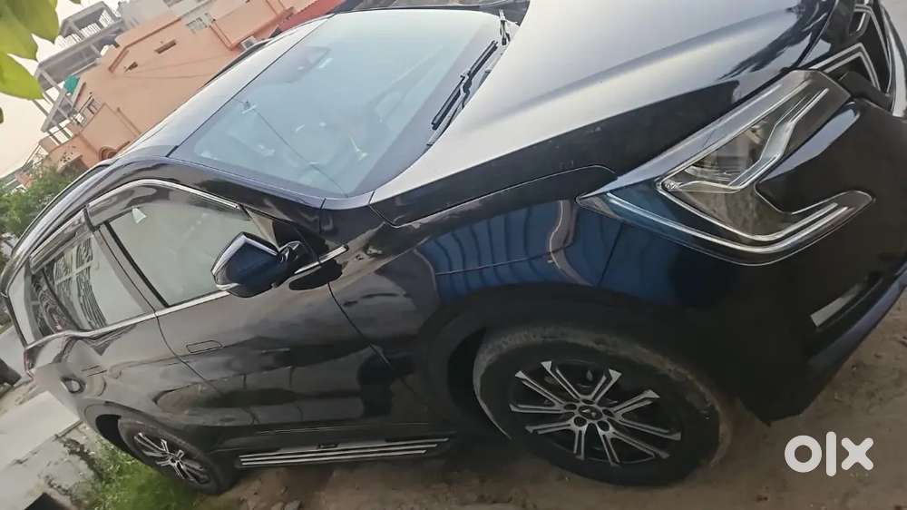 Mahindra Xuv700 2023 Drives