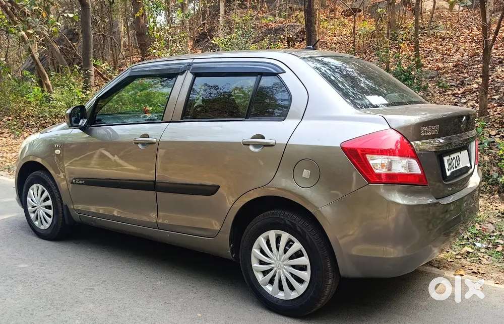Maruti Suzuki Dzire 2017 Petrol Well Maintained