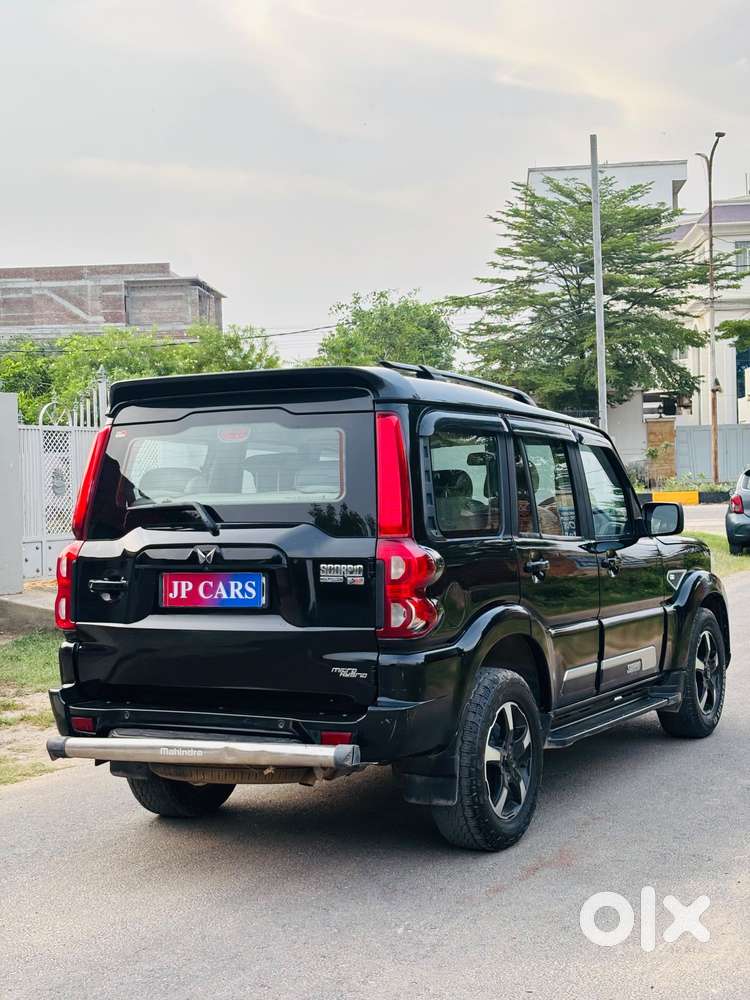 Mahindra Scorpio Classic 2.2 S 11 Mt 7 Cc, 2023, Diesel