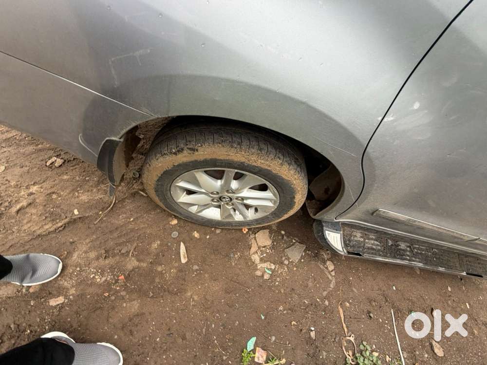 Toyota Innova Crysta 2017
