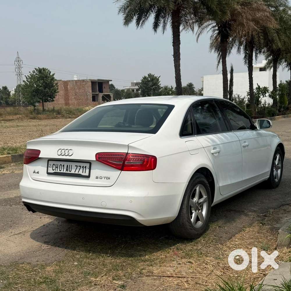 Audi A4 2.0 Tdi 2013 (1st Owner)