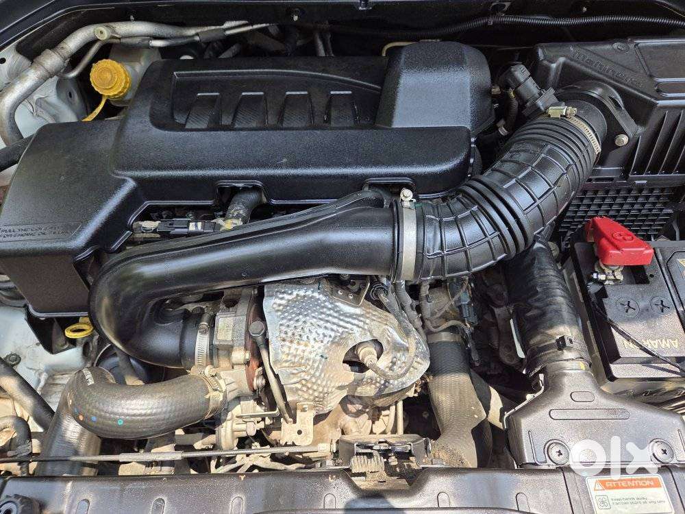 Mahindra Xuv300 W8 Option Diesel, 2022, Diesel