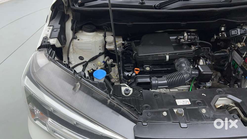 Maruti Suzuki Xl6 1.5 Zeta Mt, 2024, Petrol