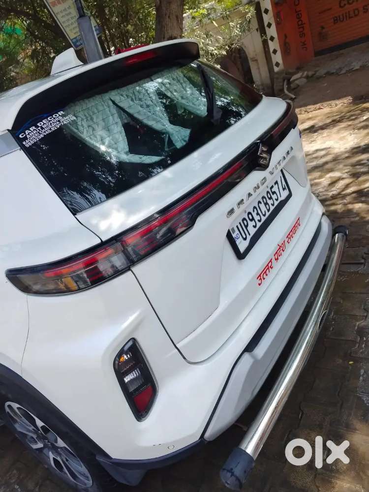 Maruti Suzuki Grand Vitara 7 Seater 2024 Petrol Well Maintained