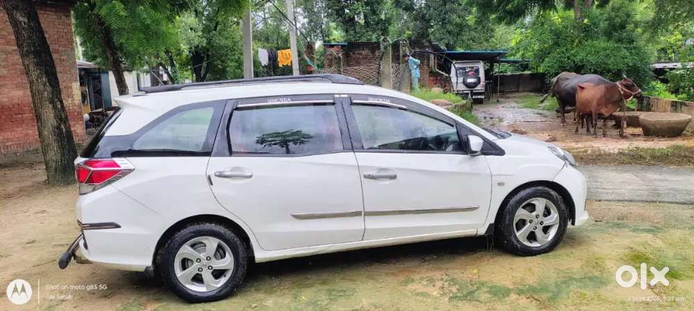 Honda Mobilio 1.5 V 2015