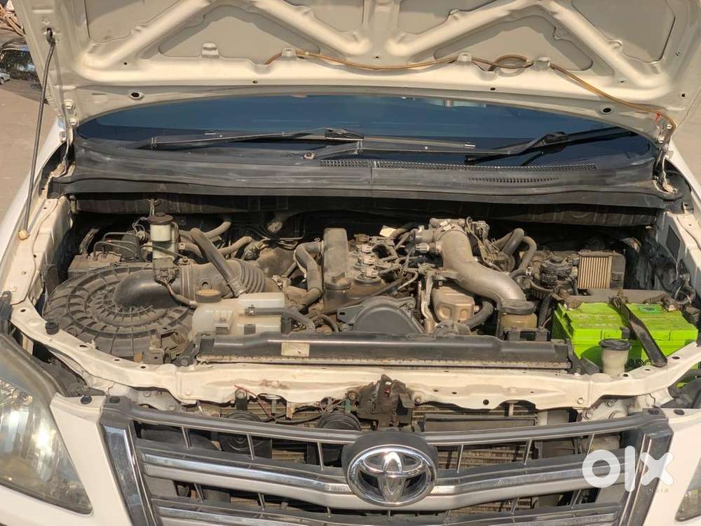 Toyota Innova 2015 Diesel Well Maintained