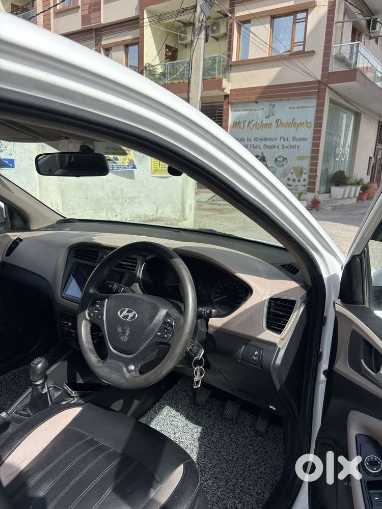 Hyundai I20 2015-2017 Magna 1.2, 2015, Petrol
