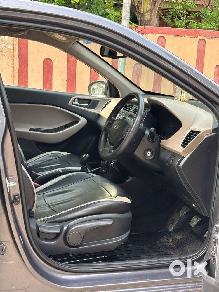 Hyundai I20 Sportz 1.2 Bs-iv, 2016, Petrol