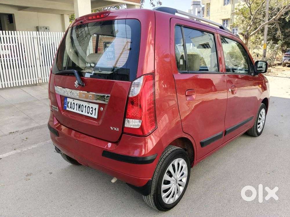 Maruti Suzuki Wagon R Vxi Mt 1.0l, 2017, Petrol