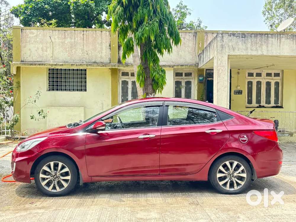 Verna For Sell, Good Condition, Cherry Red Colour,good Interior Screen