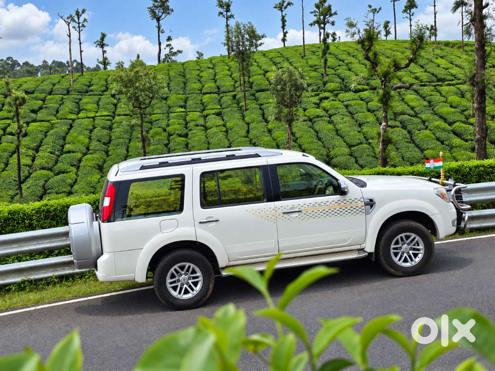Ford Endeavour 2012 Diesel
