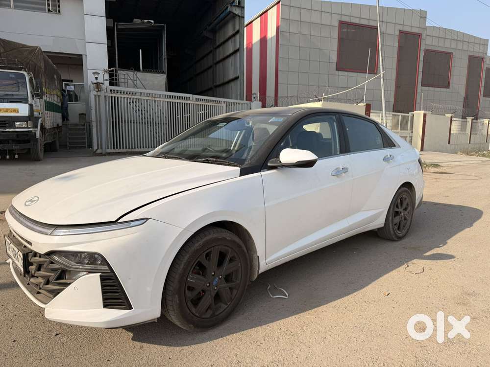 Hyundai New Verna Sx O 1.5 Turbo Gdi Mt, 2023, Petrol