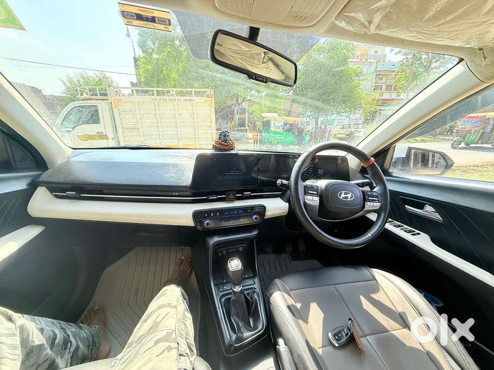 Hyundai Petrol Manual 2023