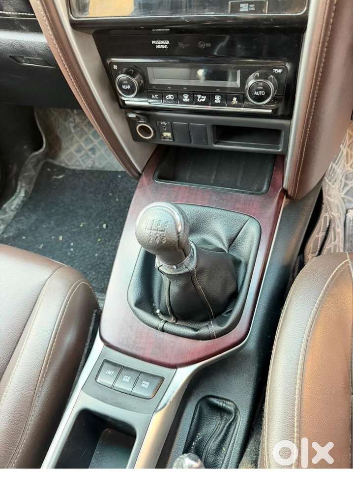 Toyota Fortuner Legender 2017 Diesel 70000 Km Driven