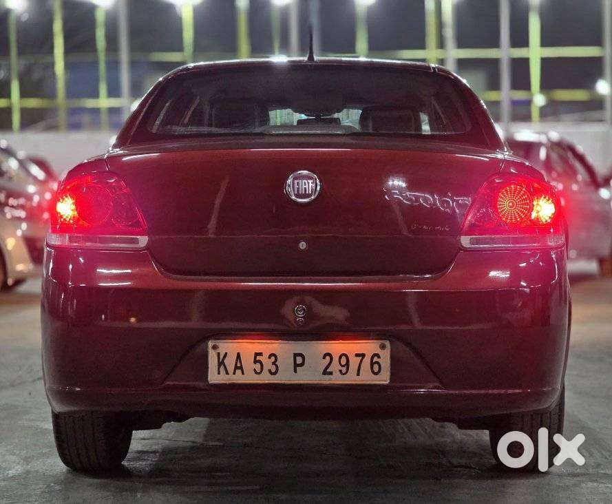 Fiat Linea Emotion Pk 1.4, 2010, Petrol