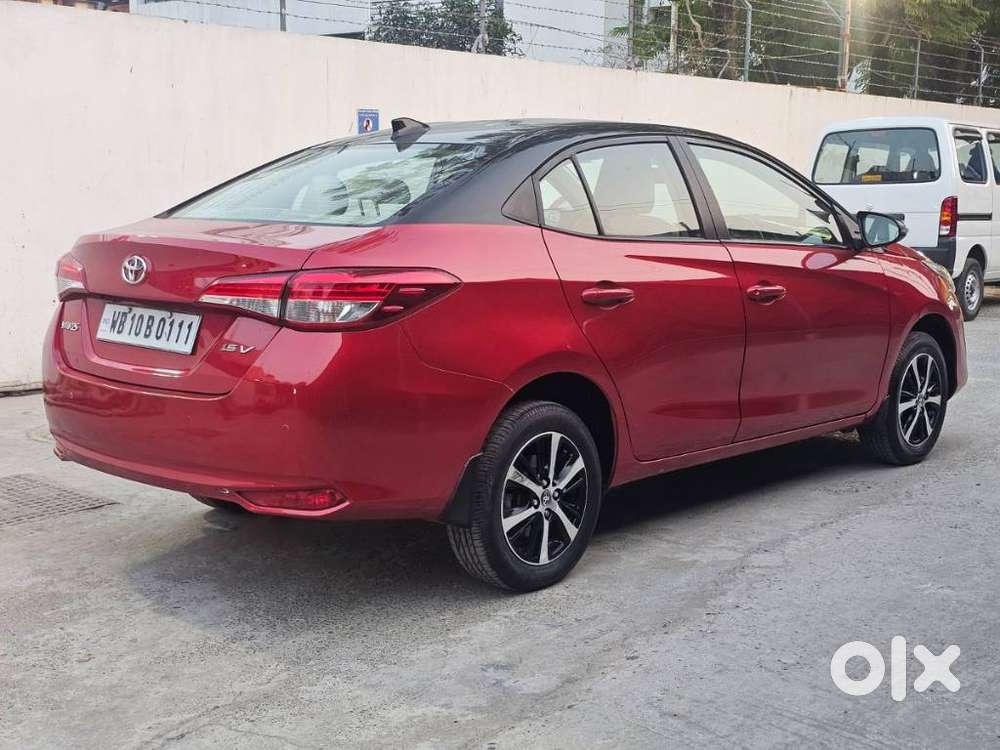 Toyota Yaris V Optional Cvt, 2019, Petrol