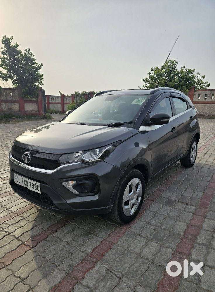 Tata Nexon 1.5 Revotorq Xm (s), 2020, Diesel