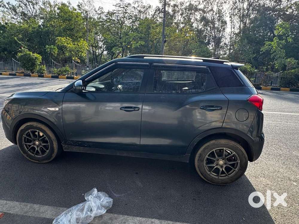 Mahindra Xuv300 2022 Car
