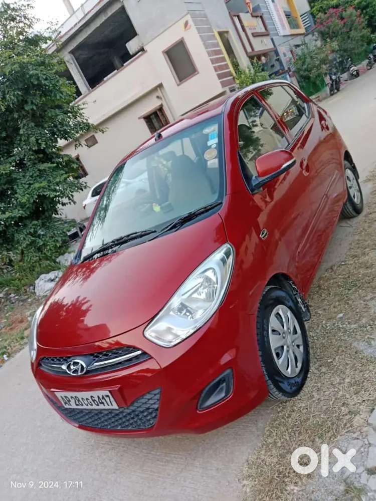 Hyundai I10 Sportz 2012