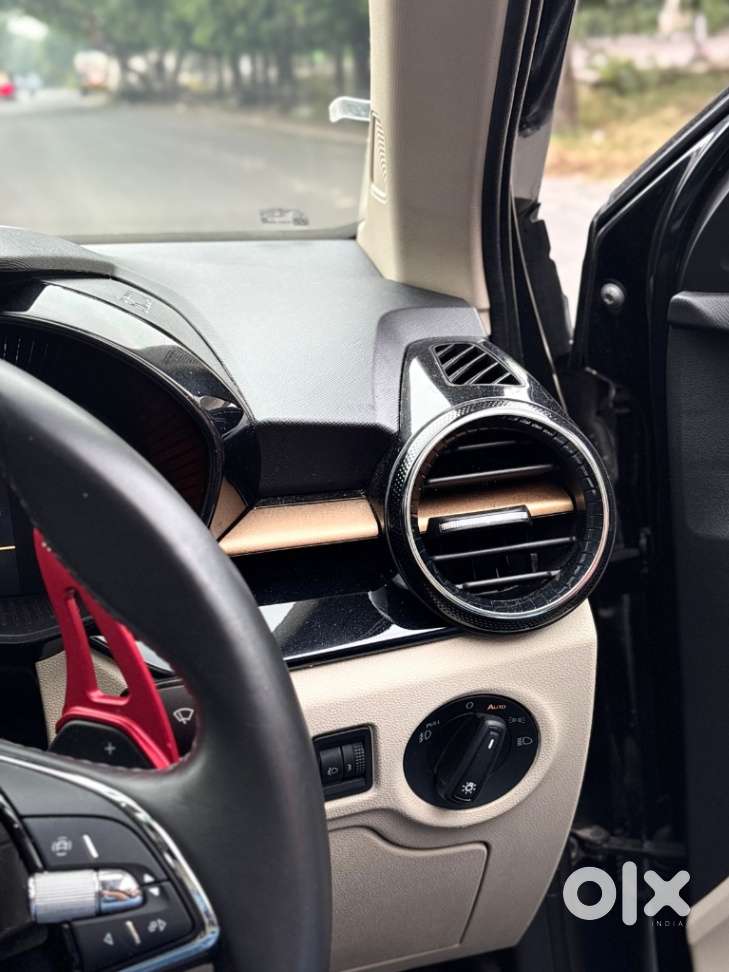 Skoda Slavia 1.0 Tsi Style, 2023, Petrol