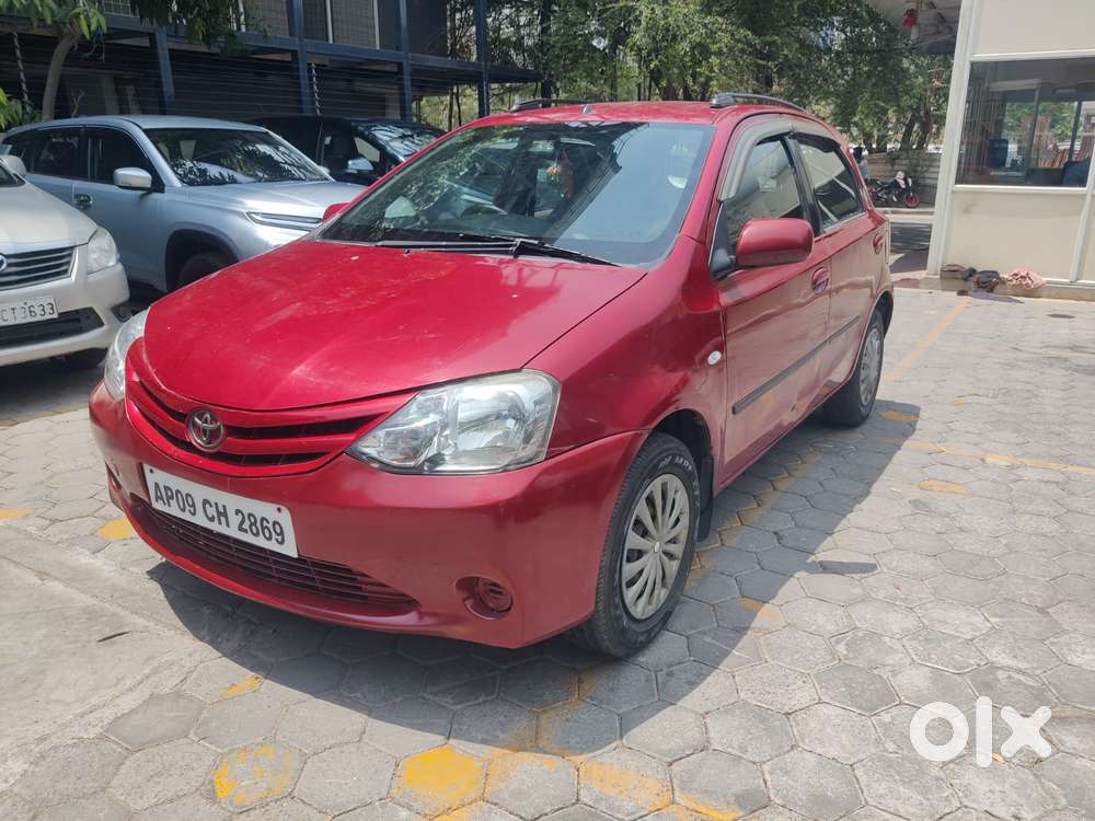 Toyota Etios Liva 2011-2012 G, 2011, Petrol