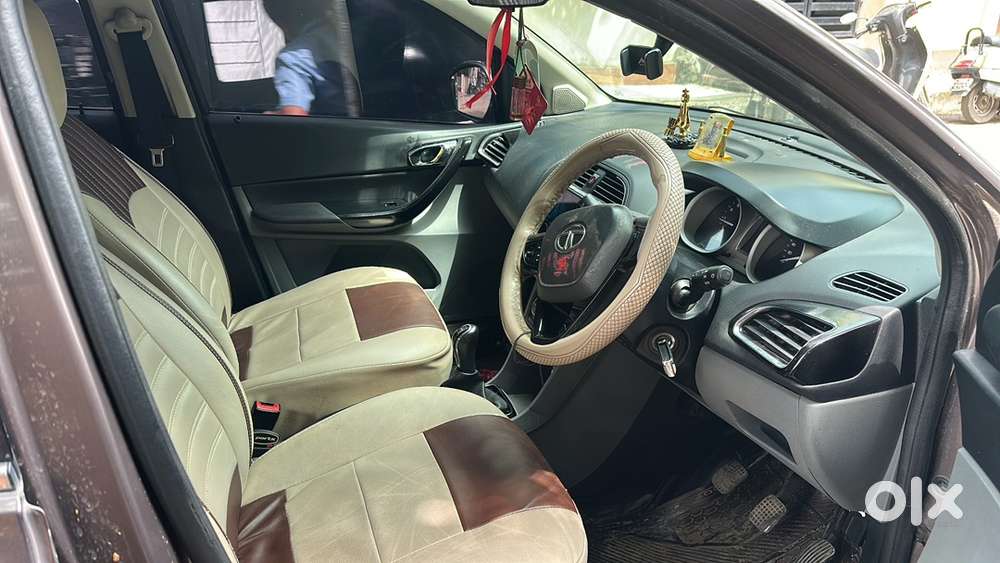 Tata Tigor Petrol 2017 Year