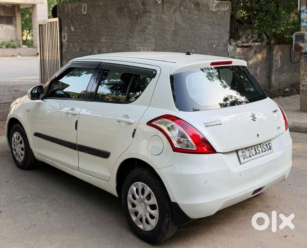 Maruti Suzuki Swift Vxi Cng, 2013, Cng & Hybrids