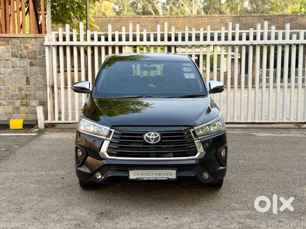 Toyota Innova Crysta [2020-ongoing] 2.4 Gx 7 Str, 2022, Diesel