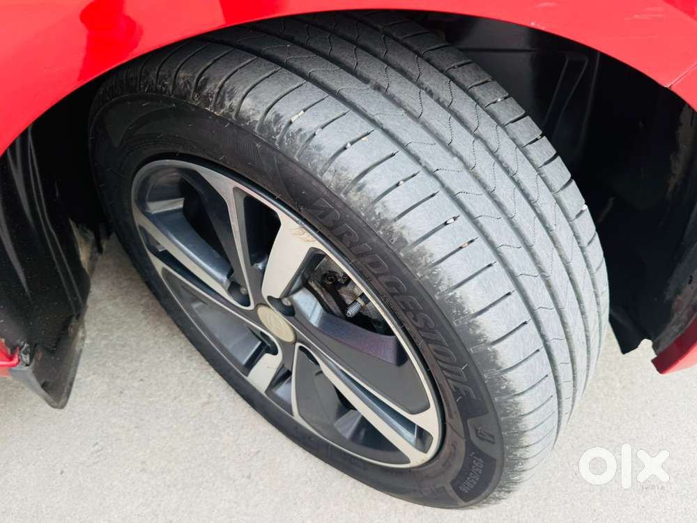 Tata Altroz Xz, 2020, Petrol
