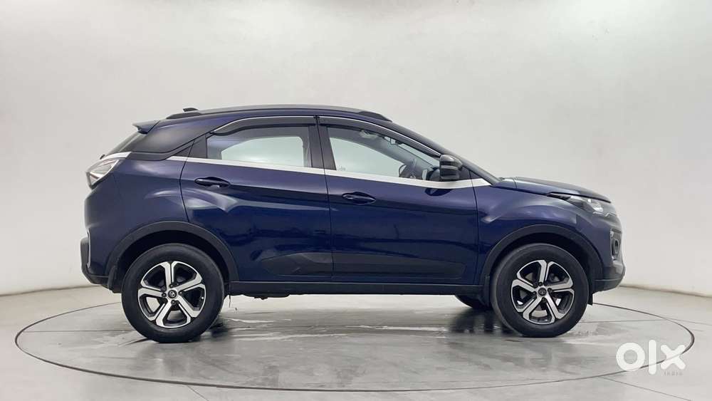 Tata Nexon Xz Plus Luxs, 2023, Petrol