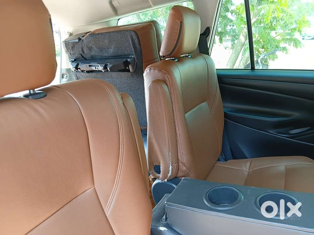 Toyota Innova Crysta 2023