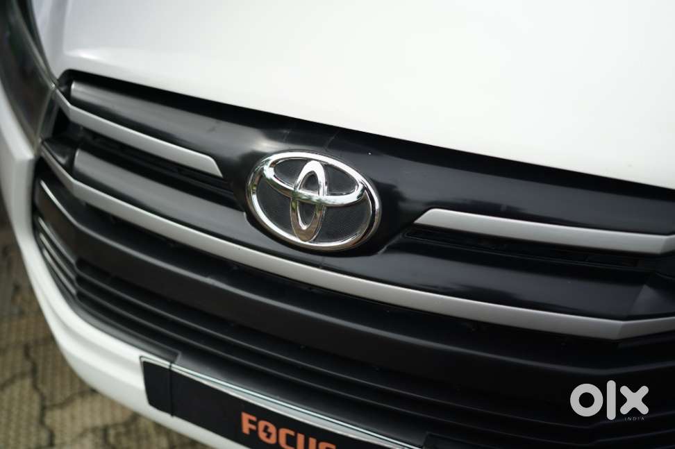 Toyota Innova Crysta 2.4 G Mt, 2017, Diesel
