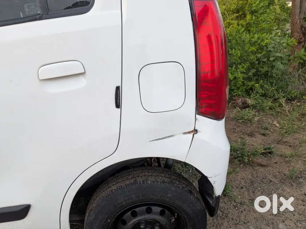 Tyre 50% Car Good Condition