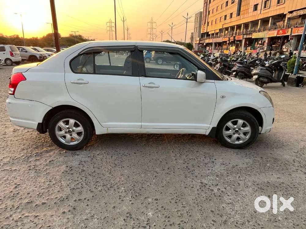 Maruti Suzuki Swift Dzire 2009 Diesel Well Maintained