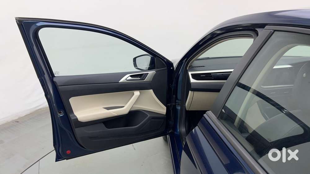 Volkswagen Virtus Highline Plus 1.0 Tsi At, 2023, Petrol