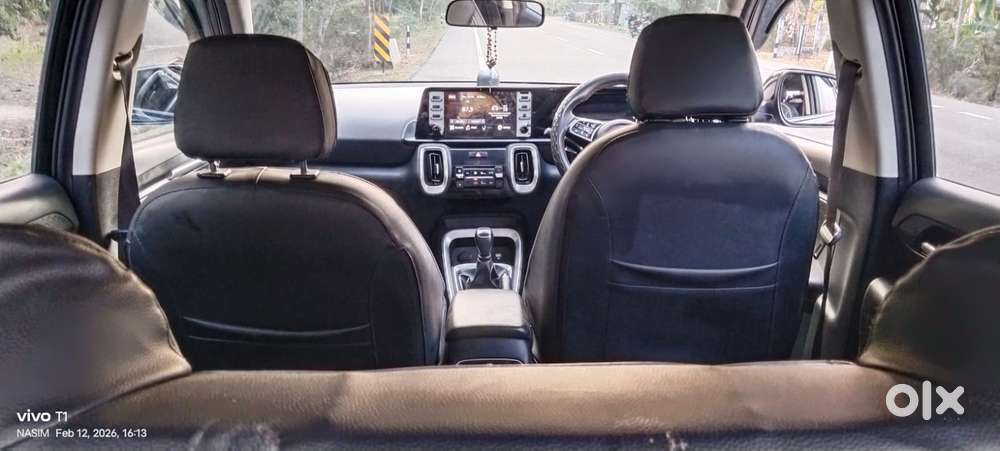 Kia Sonet, 2022, Petrol