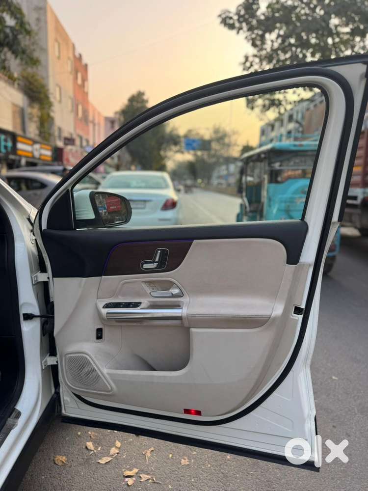 Mercedes-benz Gla 200, 2023, Petrol