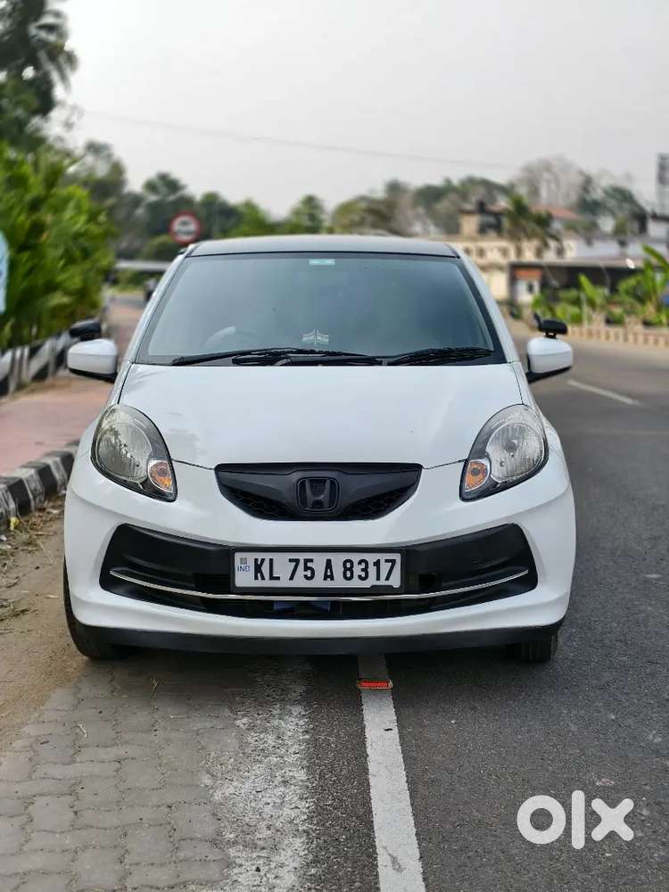 2016 Honda Brio Petrol