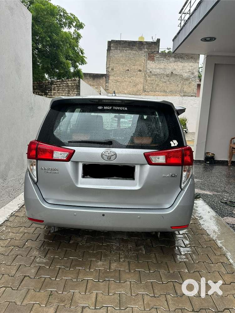 Toyota Innova Crysta 2017