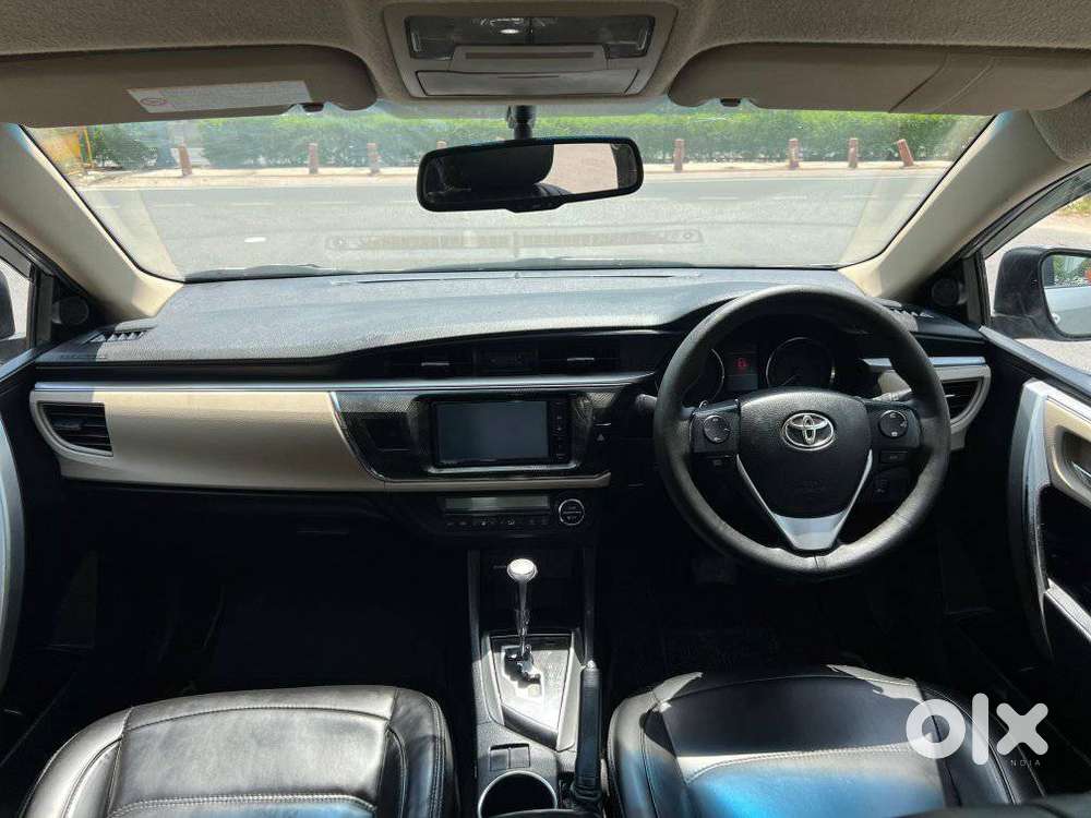 Toyota Corolla Altis G At, 2016, Petrol
