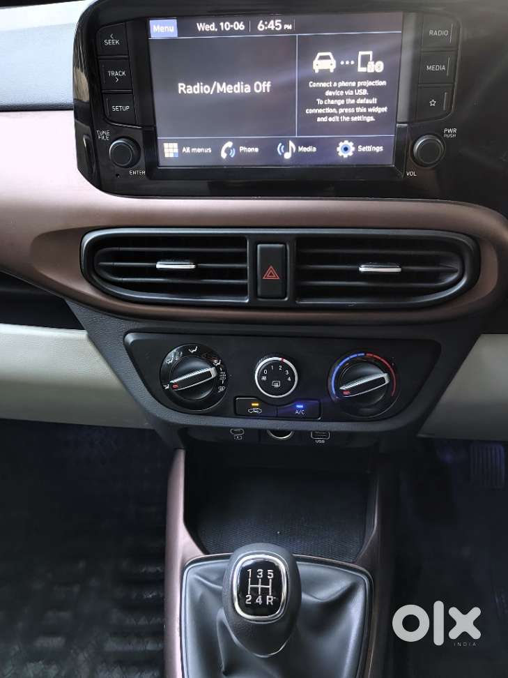 Hyundai Aura 1.2 Sx Cng, 2024, Cng & Hybrids