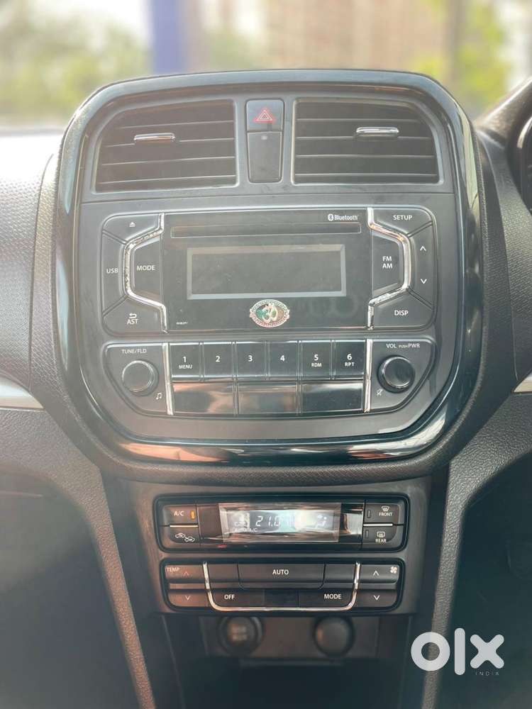 Maruti Suzuki Brezza Zdi+ Amt, 2019, Petrol