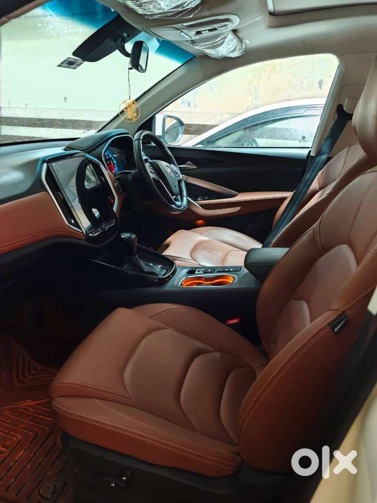 Mg Hector Plus 2020 Petrol