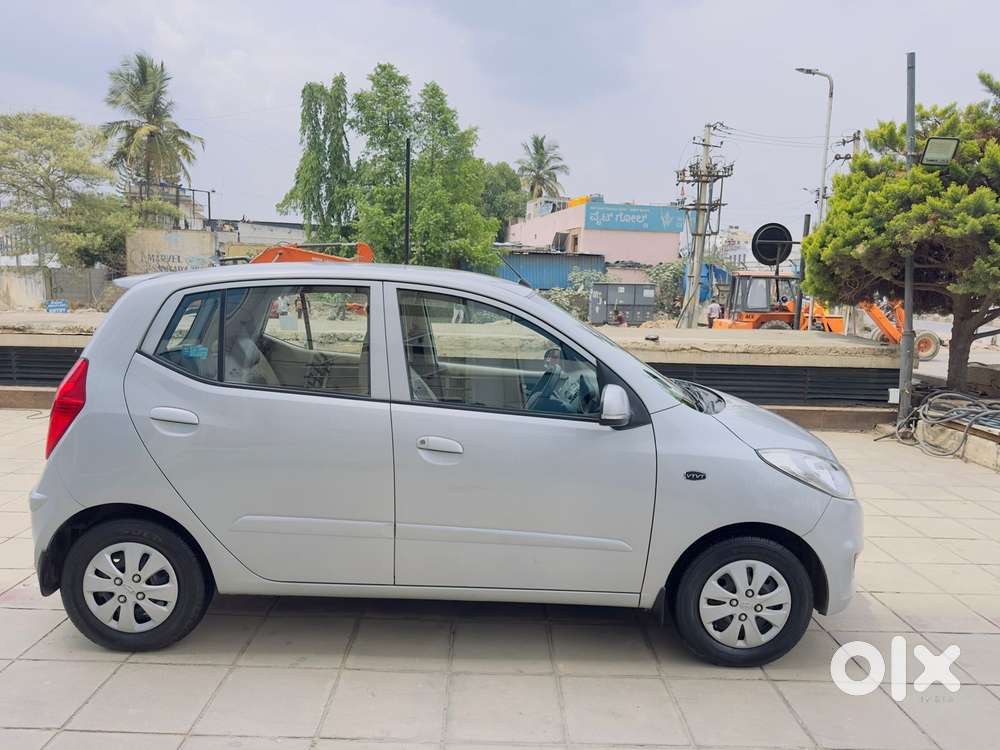 Hyundai I10 Sportz 1.2 Automatic Kappa2, 2012, Petrol