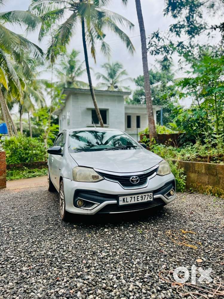 Toyota Etios Liva 2015