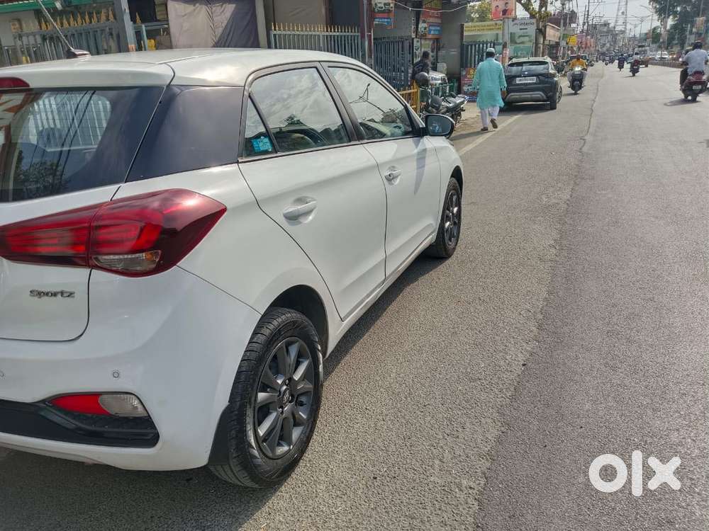 Hyundai I20 Sportz Plus Dual Tone, 2020, Petrol