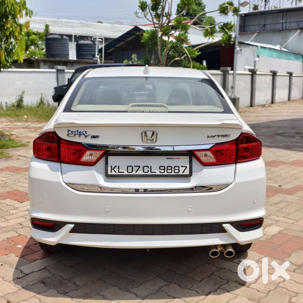 Honda City I-vtec V, 2017, Petrol