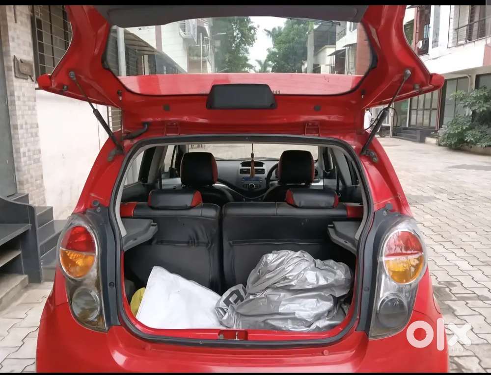 Chevrolet Beat Petrol 2013