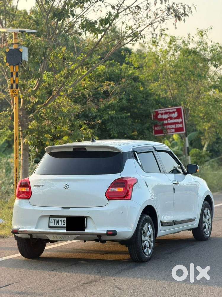 Maruti Suzuki Swift 2018 Vxi, 2023, Petrol