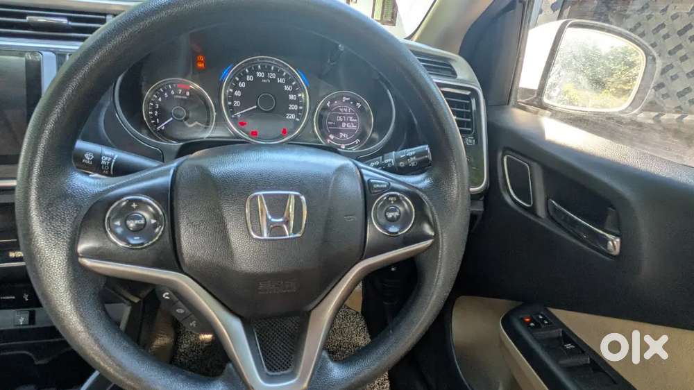 Honda City V Petrol 2018